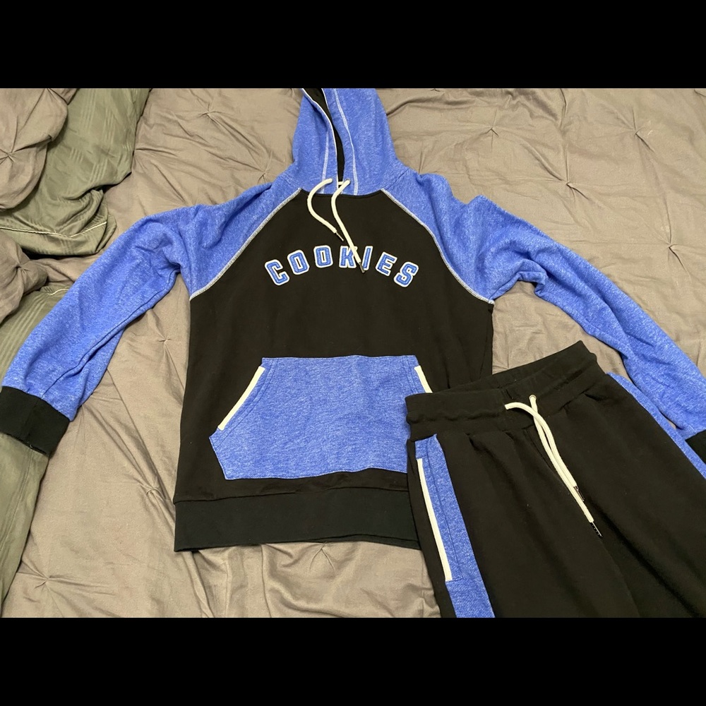 COOKIES SWEATSUIT